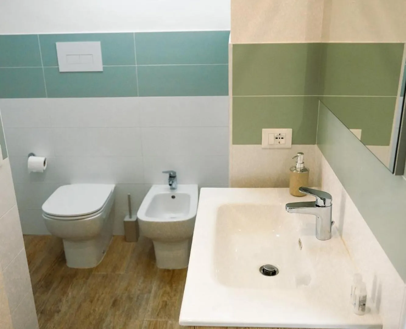 Alex Rooms Ragusa