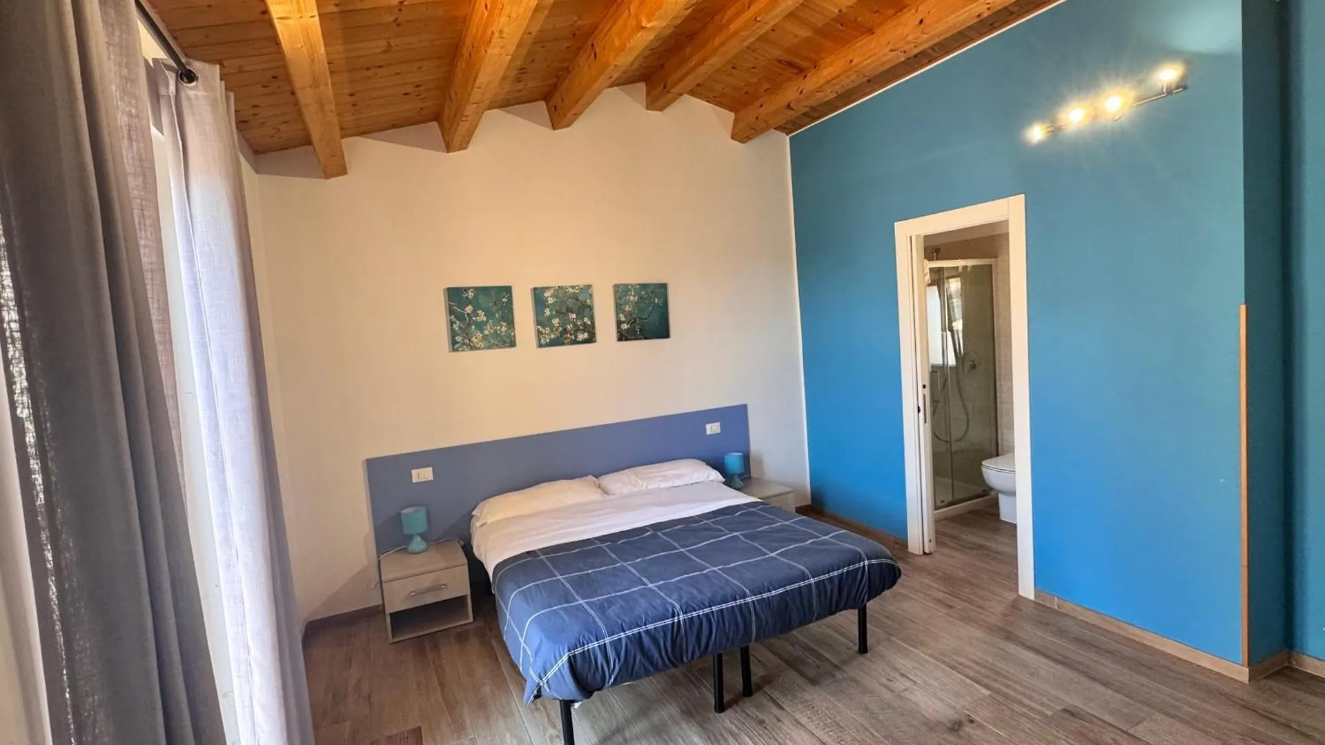 Alex Rooms Ragusa Italy